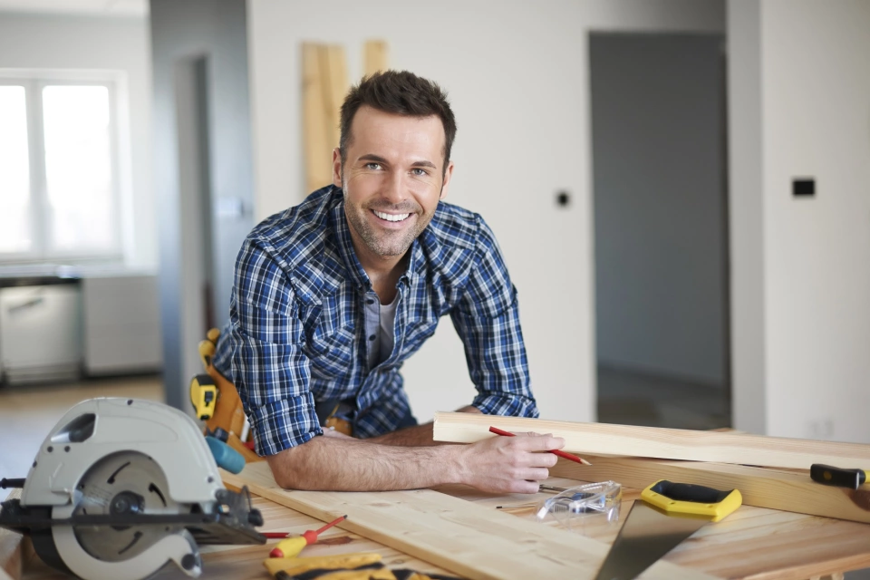 builder builder